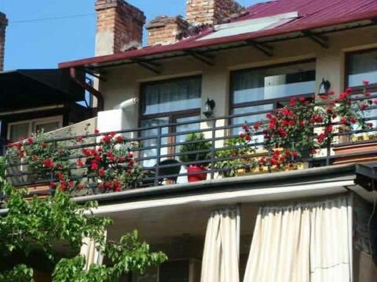 Luxury 4 Bedroom Apartment #1 In The City Center Of Tbilisi Exteriör bild